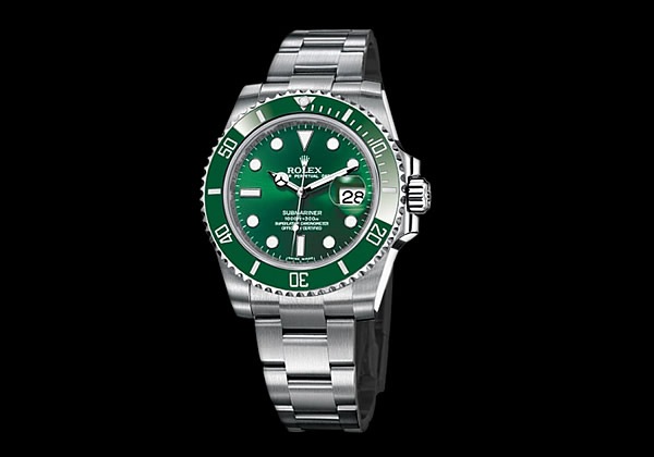 Rolex_Oyster_Perpetual_Submariner_Date_00