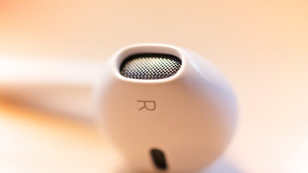 Apple-EarPods_01